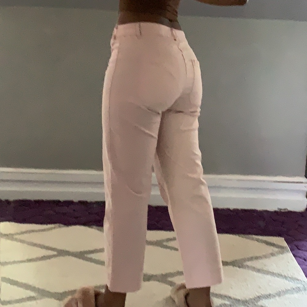 Old Navy pink straight legged cropped pants